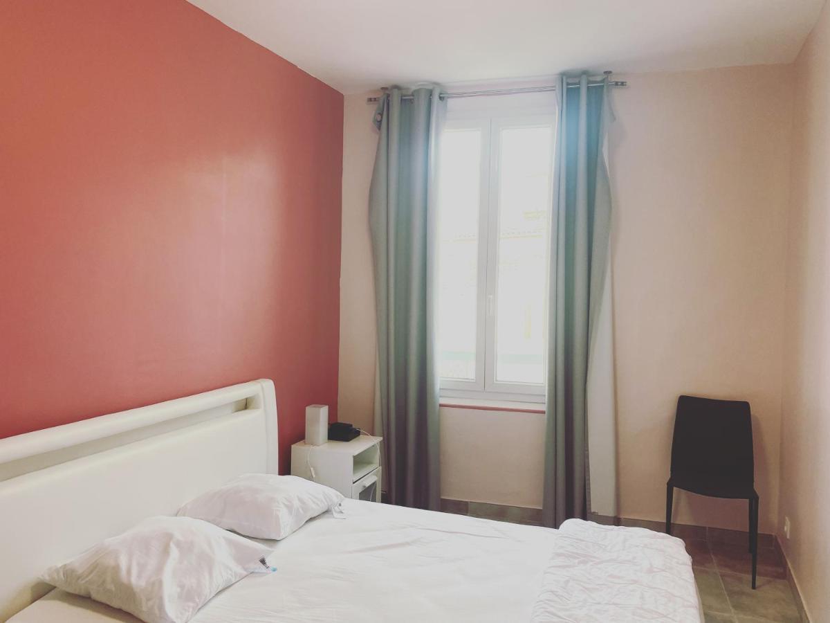 La Maison De Rose Cassis Buitenkant foto